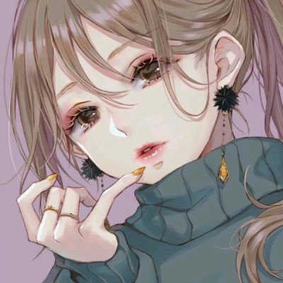 远嫁女子在派出所痛哭 民警拥抱安慰